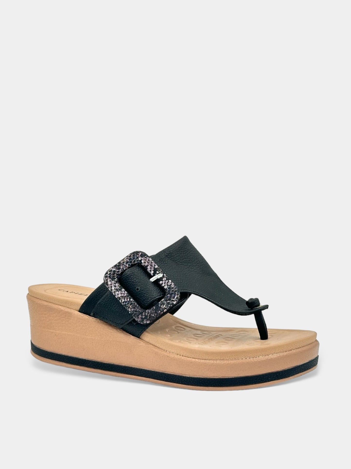SANDALIA CONFORT COLOR NEGRO CON HEBILLA