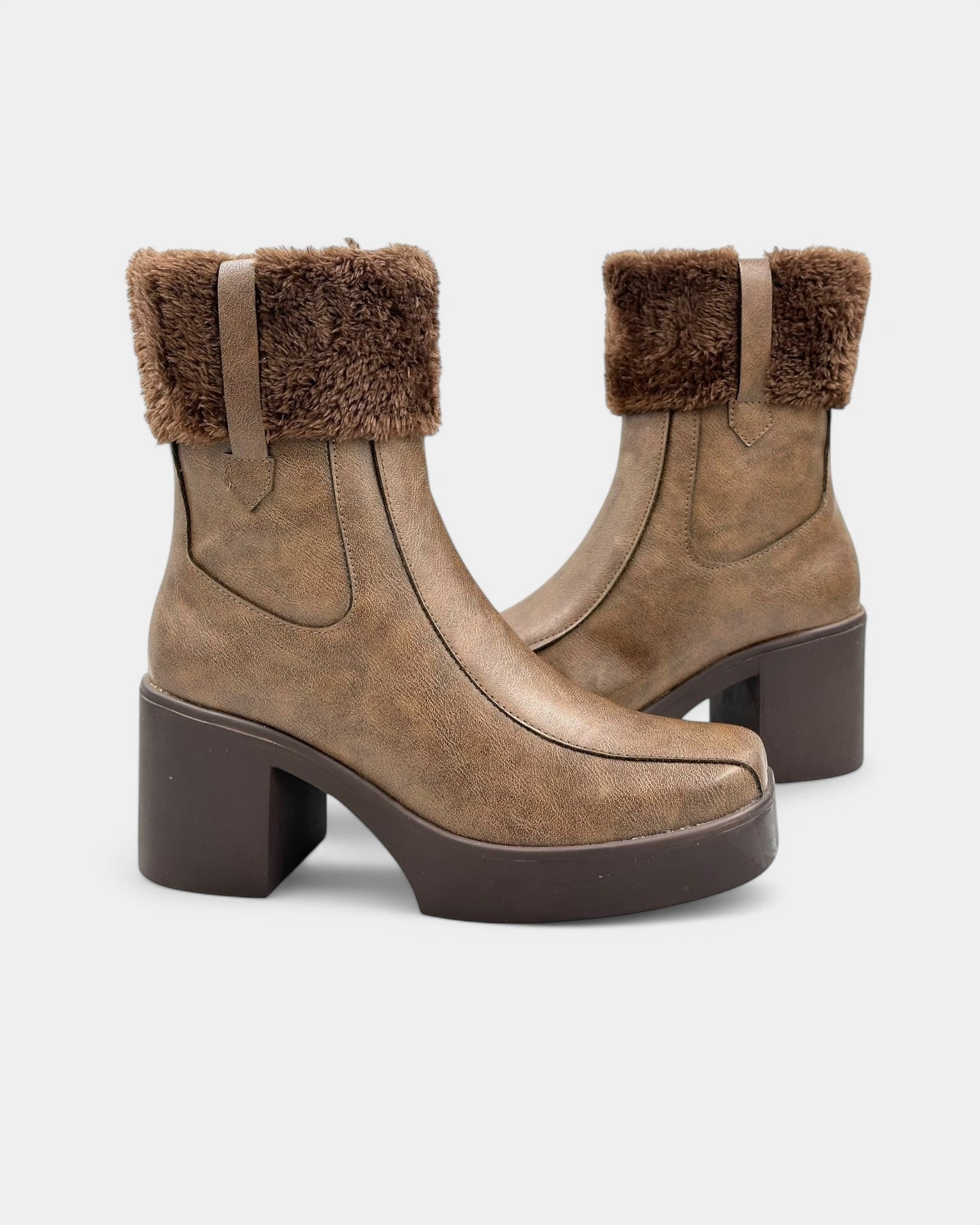 BOTAS DE TACÓN PARA DAMA COLOR CAFÉ CON AFELPADO